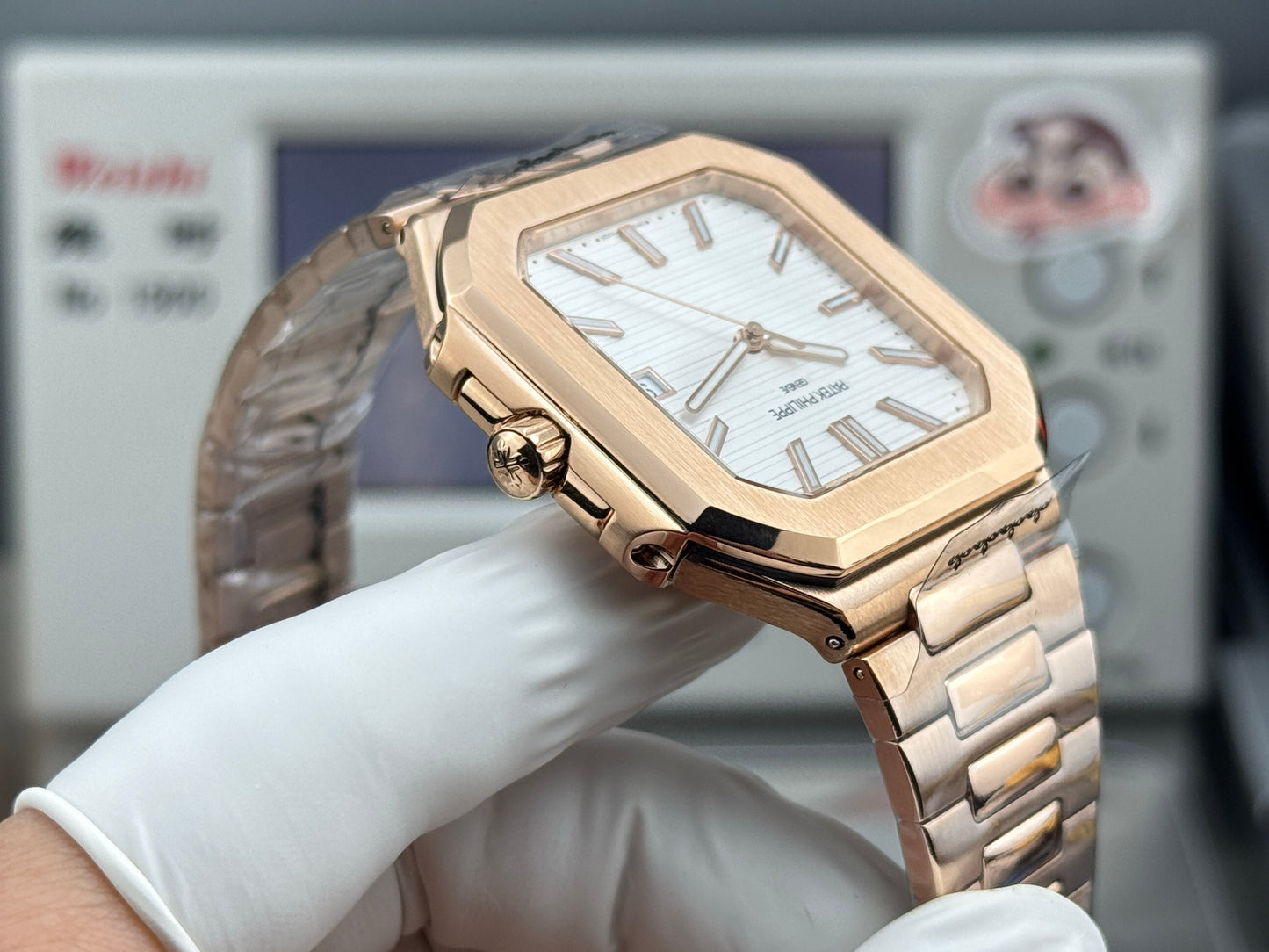 White Square - Ultra-thin - Rosegold 904L Steel - Automatic 330SC- 45mm