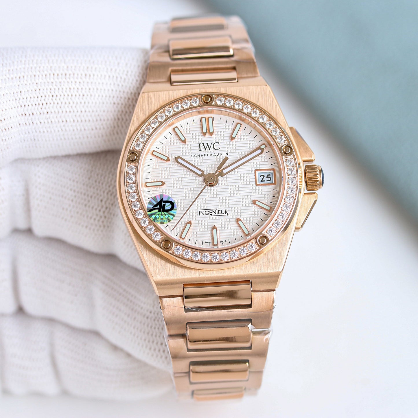 LADY -White -Rhinestone bezel- Yellow gold 904L Steel - Automatic -35mm