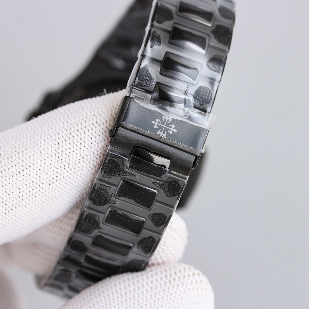 White - Ultra-thin - Black 904L Steel - Automatic - 40mm
