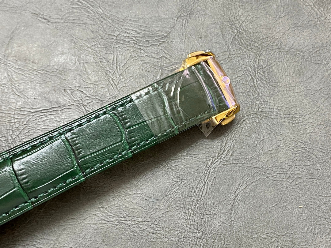 310.63.42.50.10.001 -Green Ceramic - Green Leather- Chronograph - Manual winding - 42mm