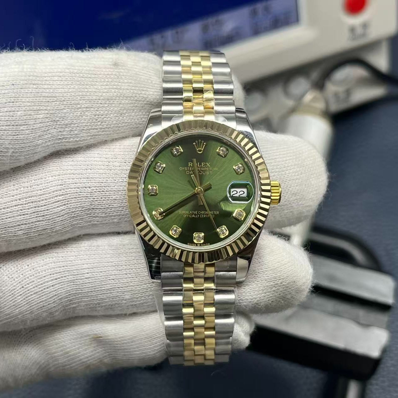 LADY -Green -Rhinestone bezel- 904L Steel - cal.2671 -Automatic - 31mm