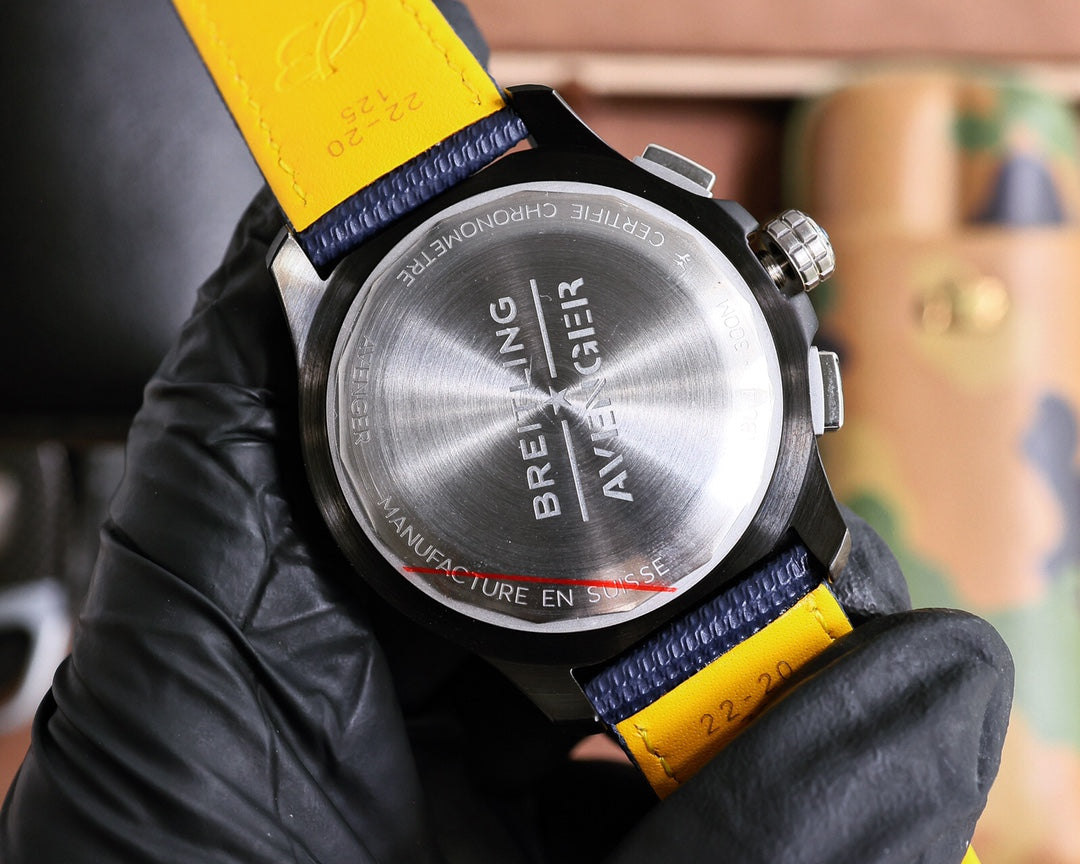 Chronograph -Blue Black - Blue Rubber - Quartz - 43mm