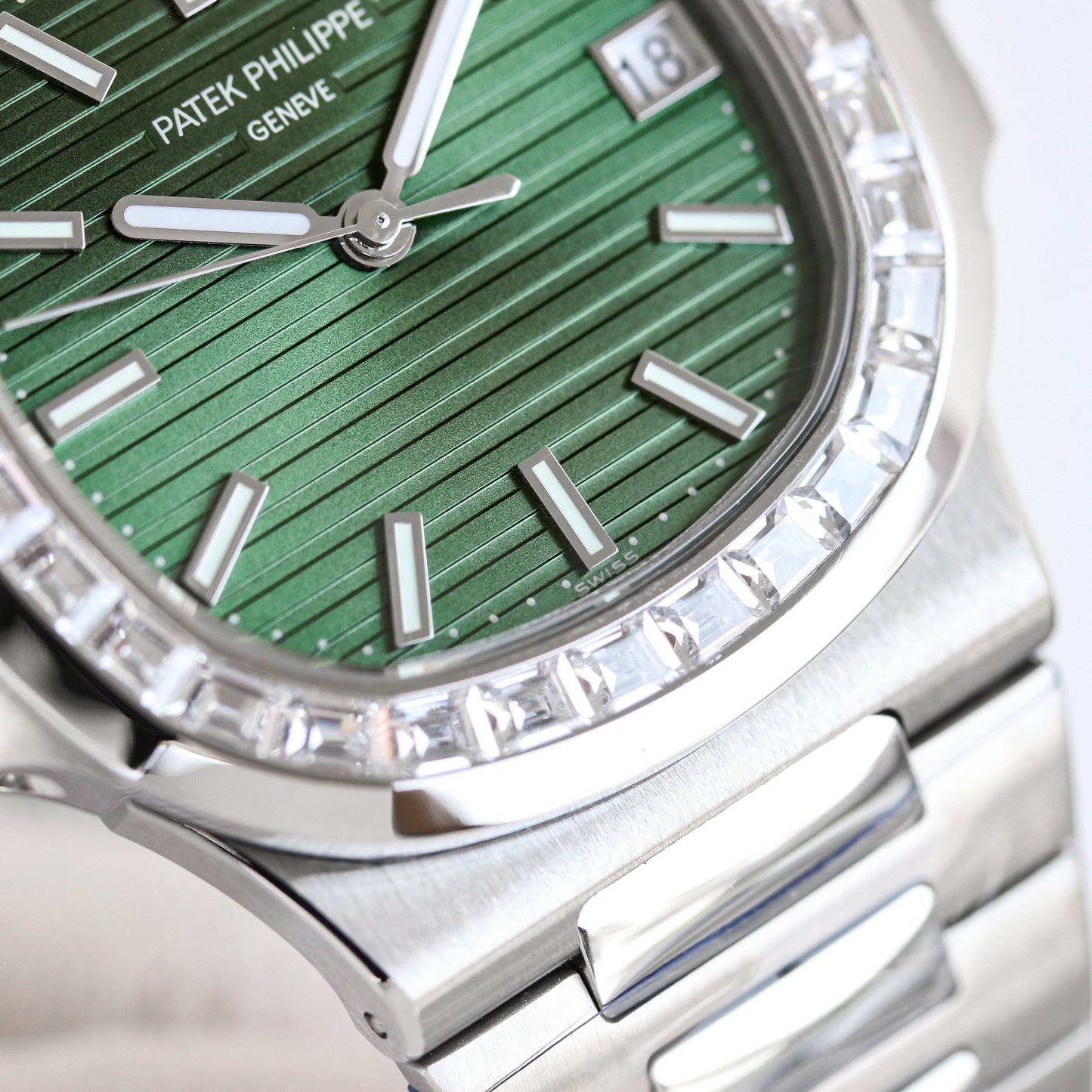 Green - Rhinestones -Ultra-thin - Silver 904L Steel - Automatic 324SC- 40mm