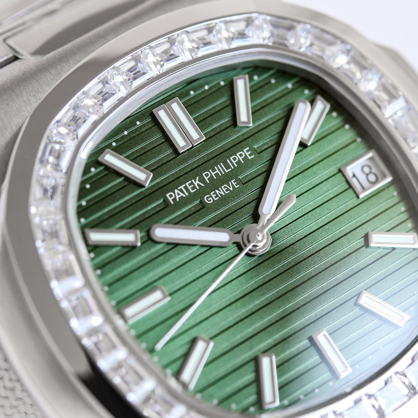Green - Rhinestones -Ultra-thin - Silver 904L Steel - Automatic 324SC- 40mm