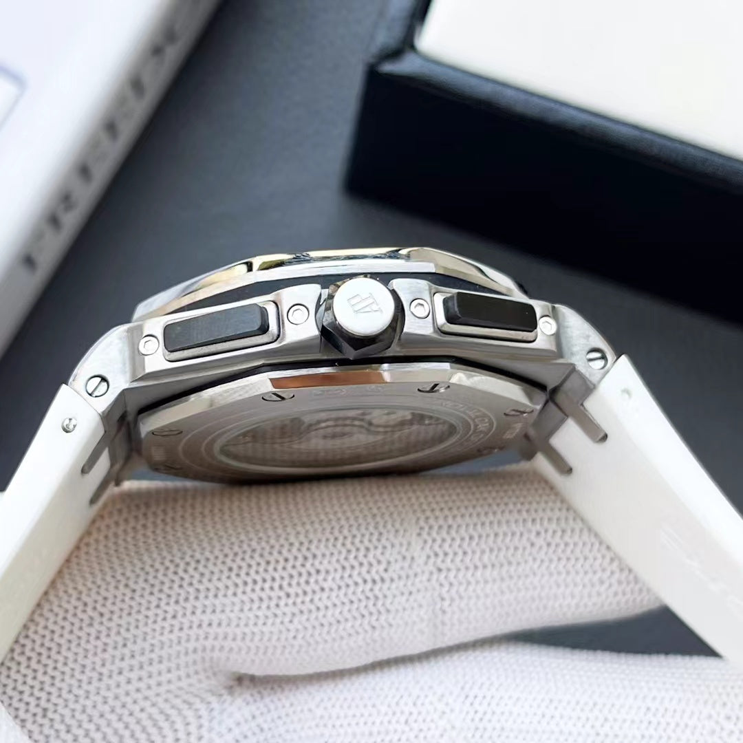Tourbillon - Rubber - Automatic - 44mm