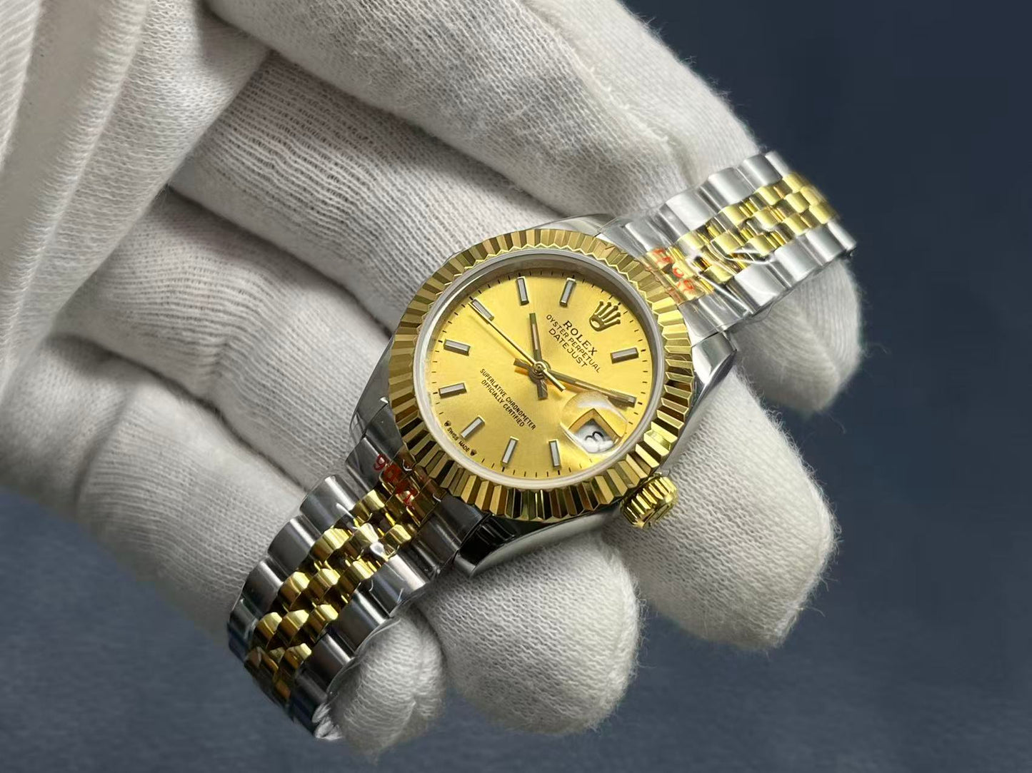 LADY -Yellow Gold- Silver 904L Steel - cal.2671 -Automatic - 31mm
