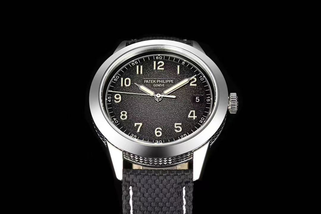 Grey -Frosted Face - Black rubber - Automatic - 40mm