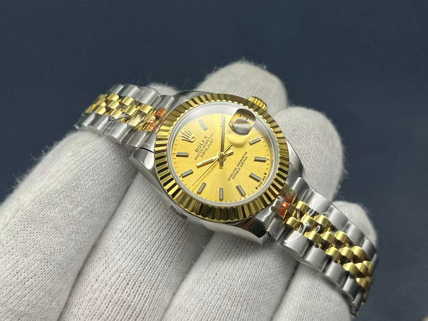 LADY -Yellow Gold- Silver 904L Steel - cal.2671 -Automatic - 31mm