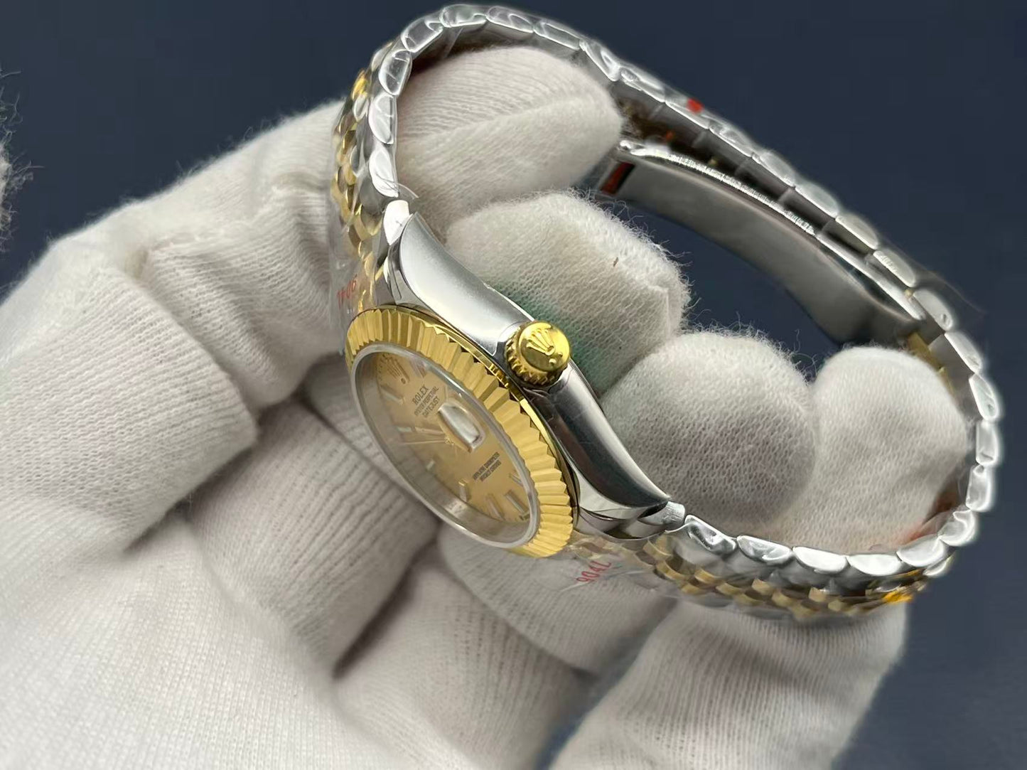 LADY -Yellow Gold- Silver 904L Steel - cal.2671 -Automatic - 31mm