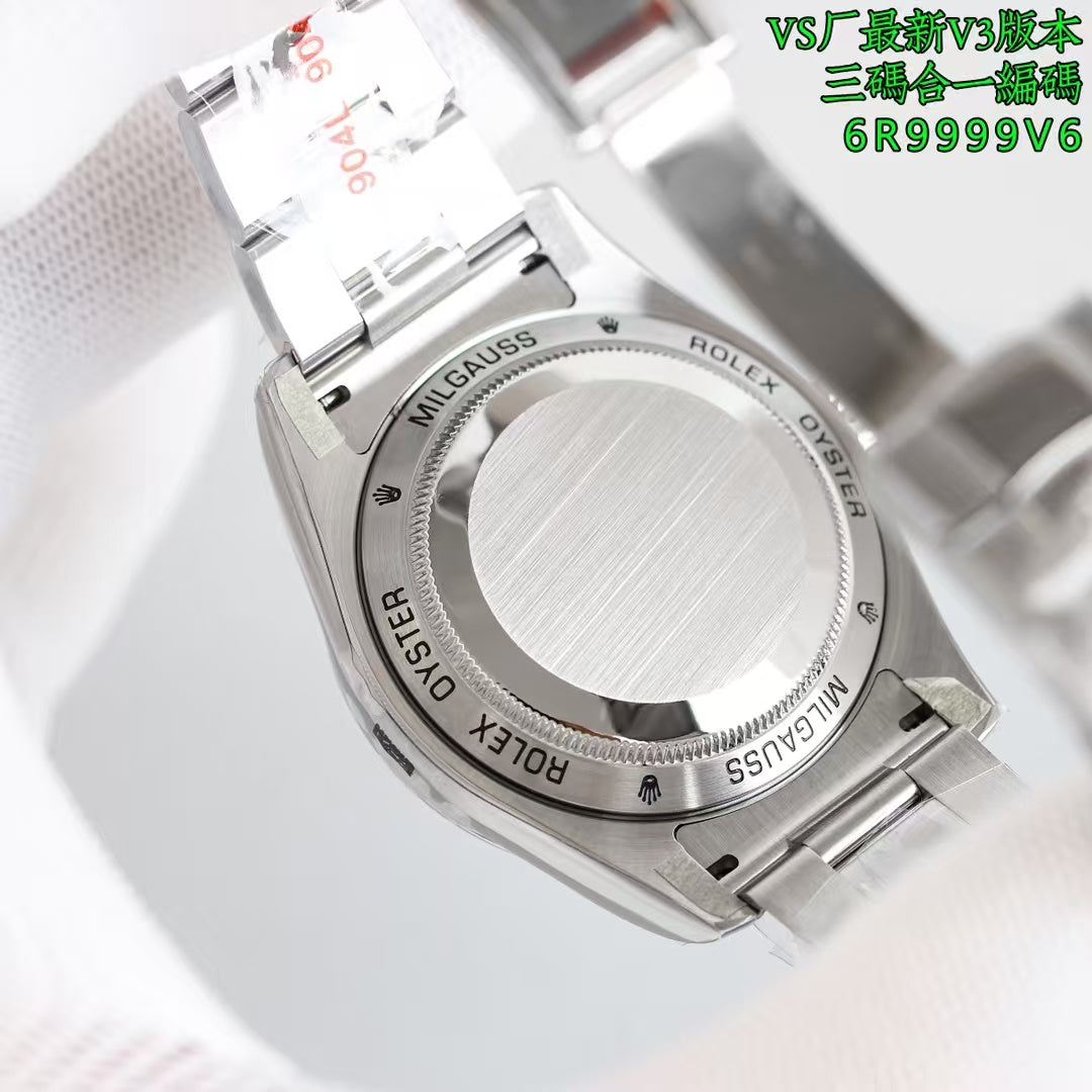 Green - Silver White - 904L Steel - Automatic 3131 - 40mm