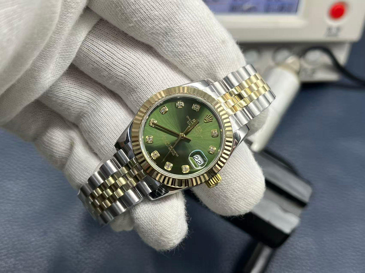 LADY -Green -Rhinestone bezel- 904L Steel - cal.2671 -Automatic - 31mm