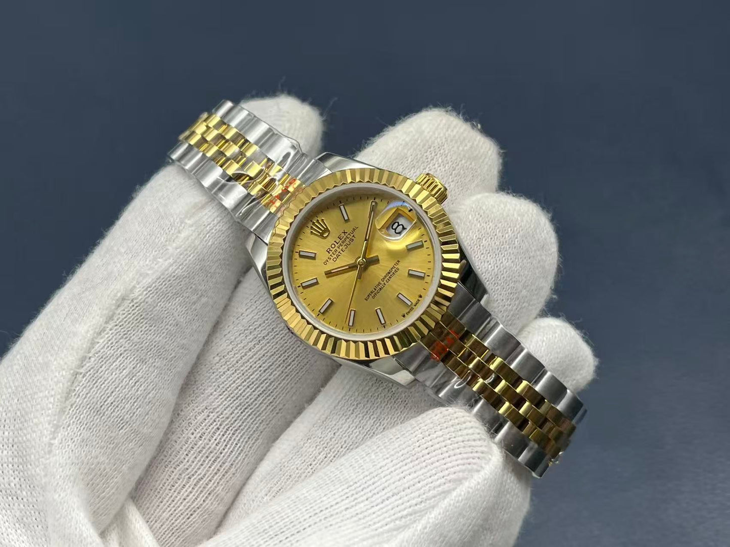 LADY -Yellow Gold- Silver 904L Steel - cal.2671 -Automatic - 31mm