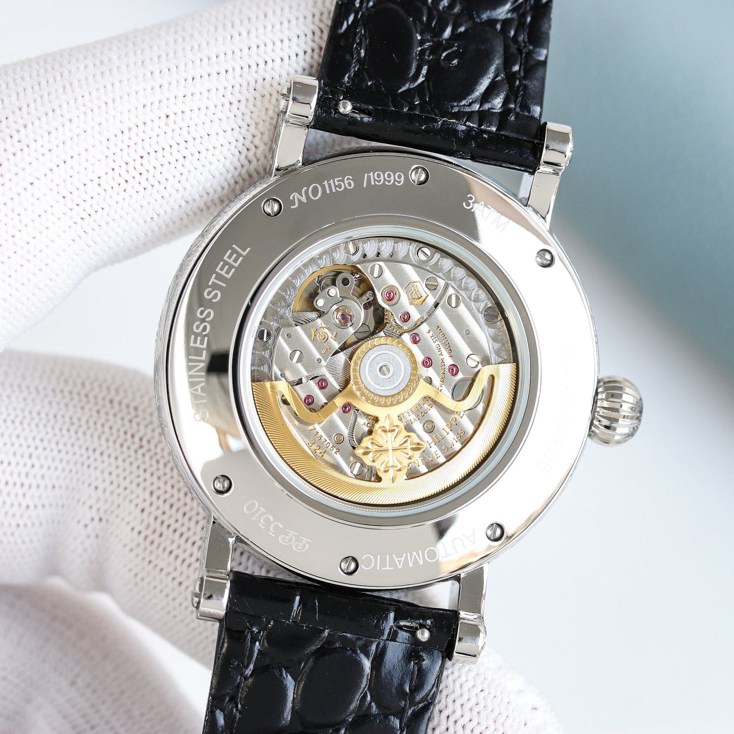 Silver -White 904L Silver - Black Leather - Automatic - 42mm